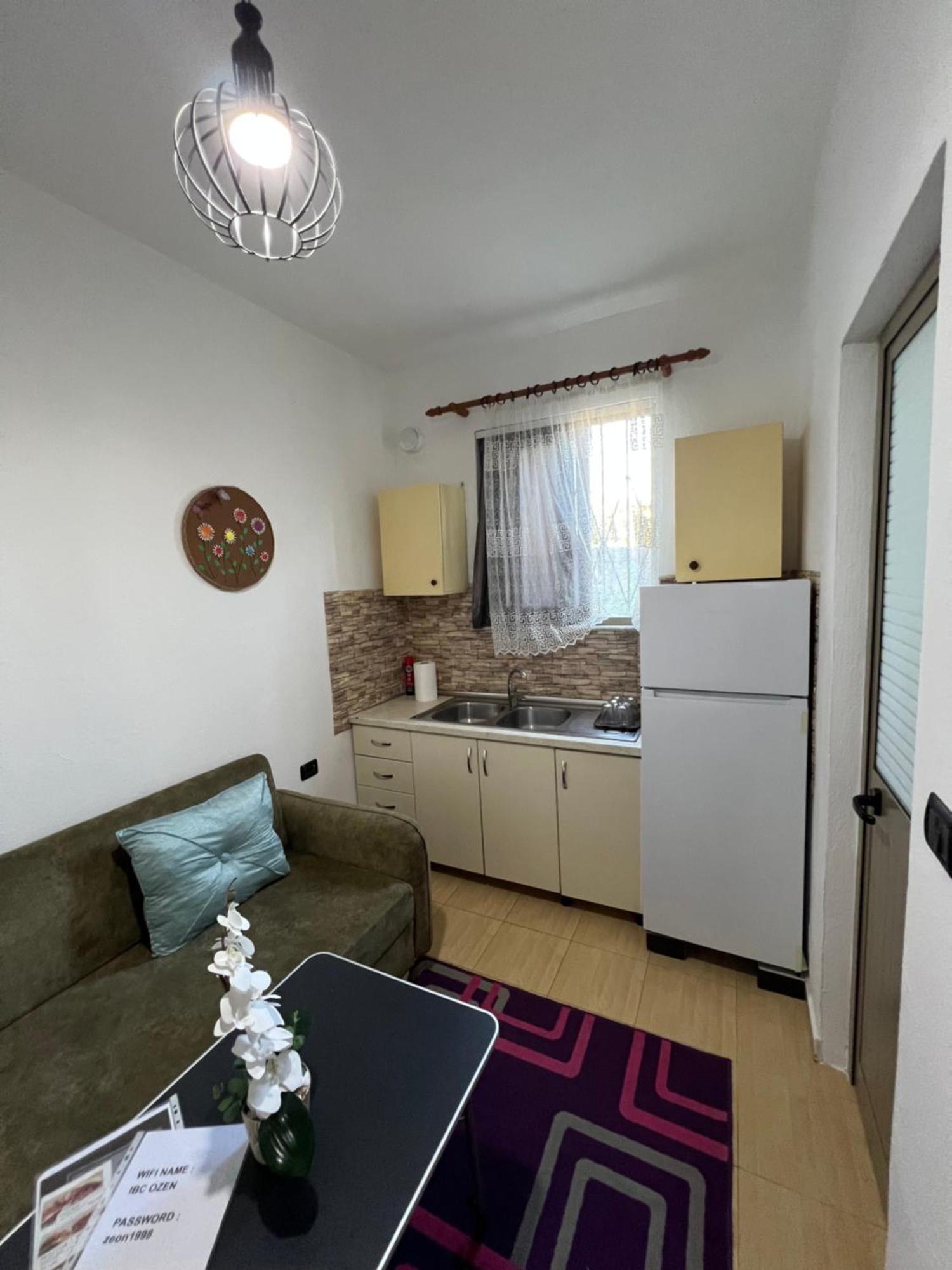Hotell Dibra Near Center Of Shkodër