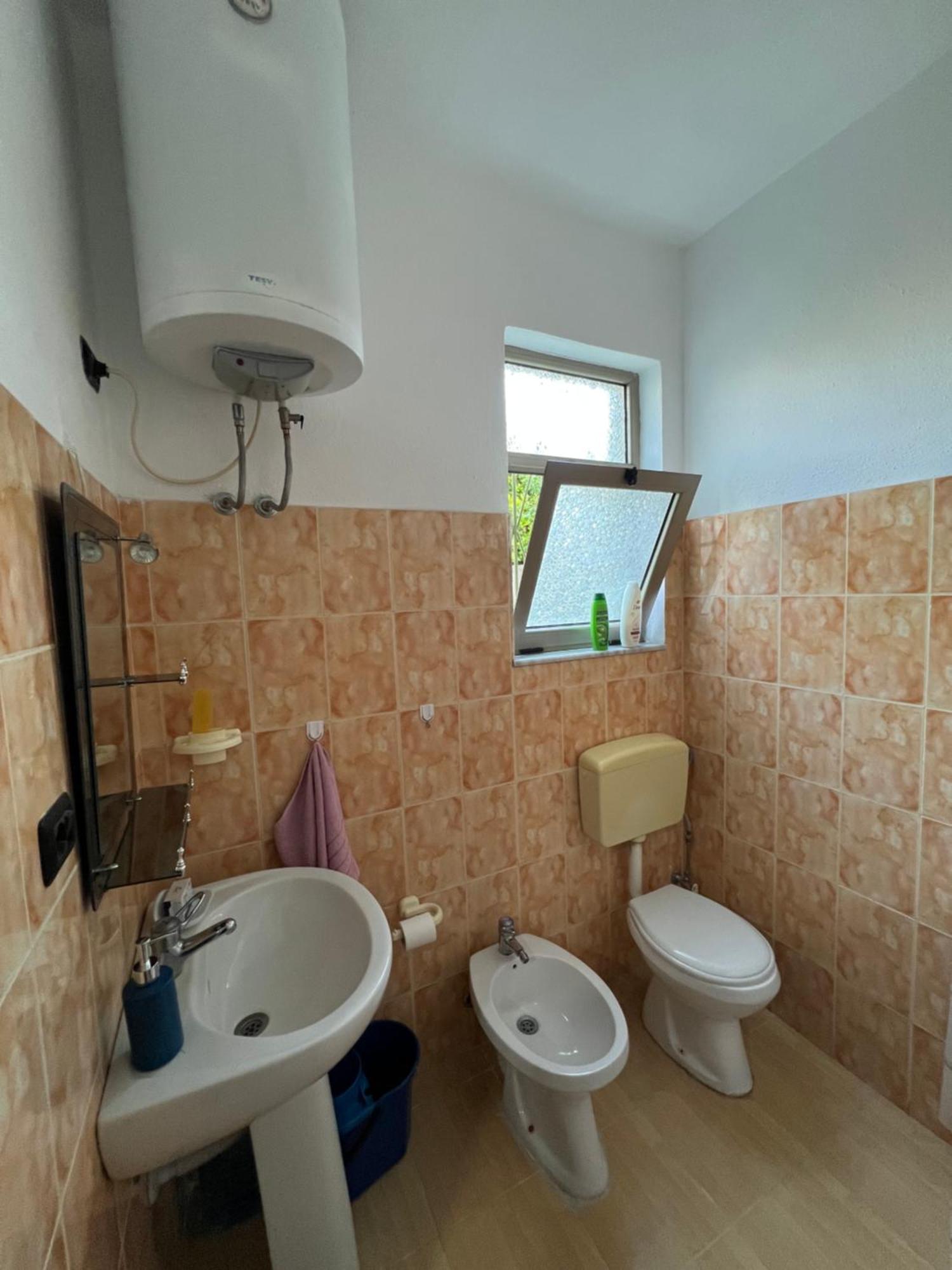 Dibra Near Center Of Hotell 5*